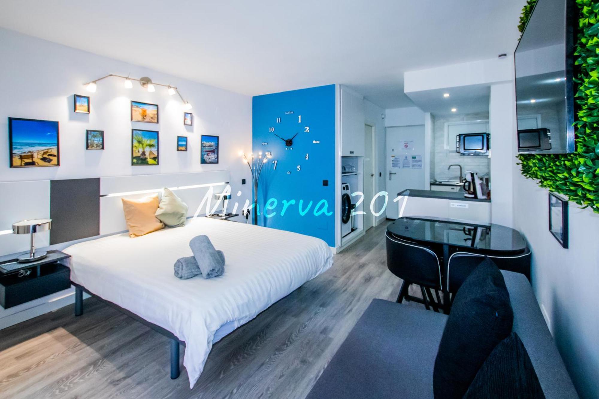 M201 - Studio - Complex Minerva & Jupiter Benalmadena Luaran gambar